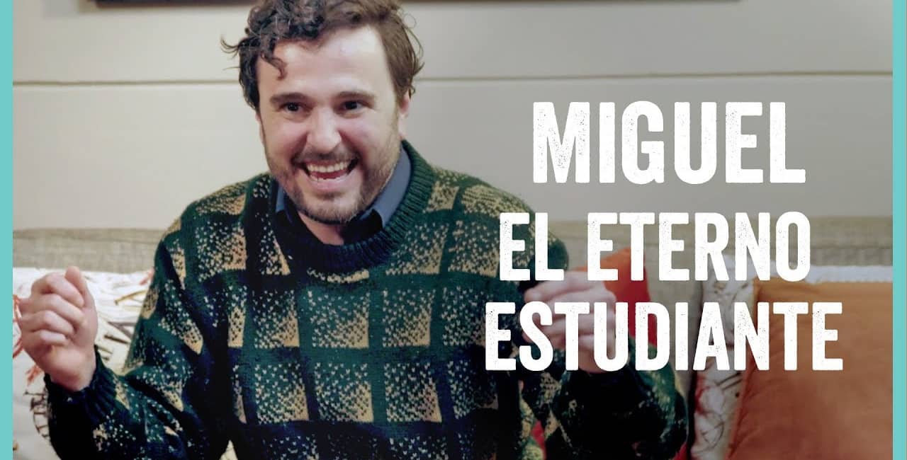 Miguel, el eterno estudiante Adulto Contemporáneo